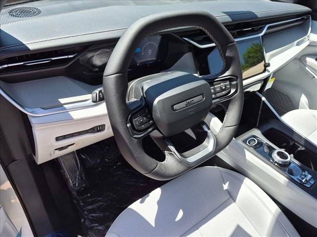 New 2026 Jeep Cherokee Limited AWD/4WD image 3