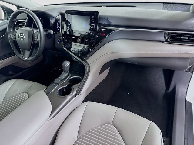 Certified 2023 Toyota Camry SE w/ Convenience Package image 30