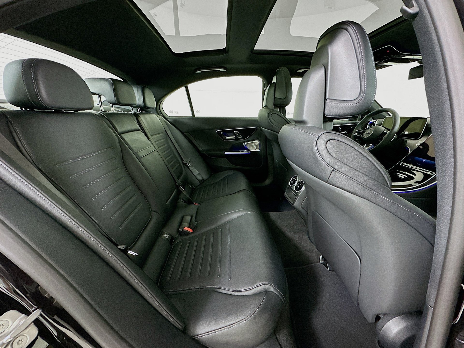 New 2026 Mercedes-Benz C 300 Sedan image 30