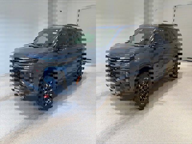 New 2026 Chevrolet Traverse Z71 w/ Driver Confidence Package image 3