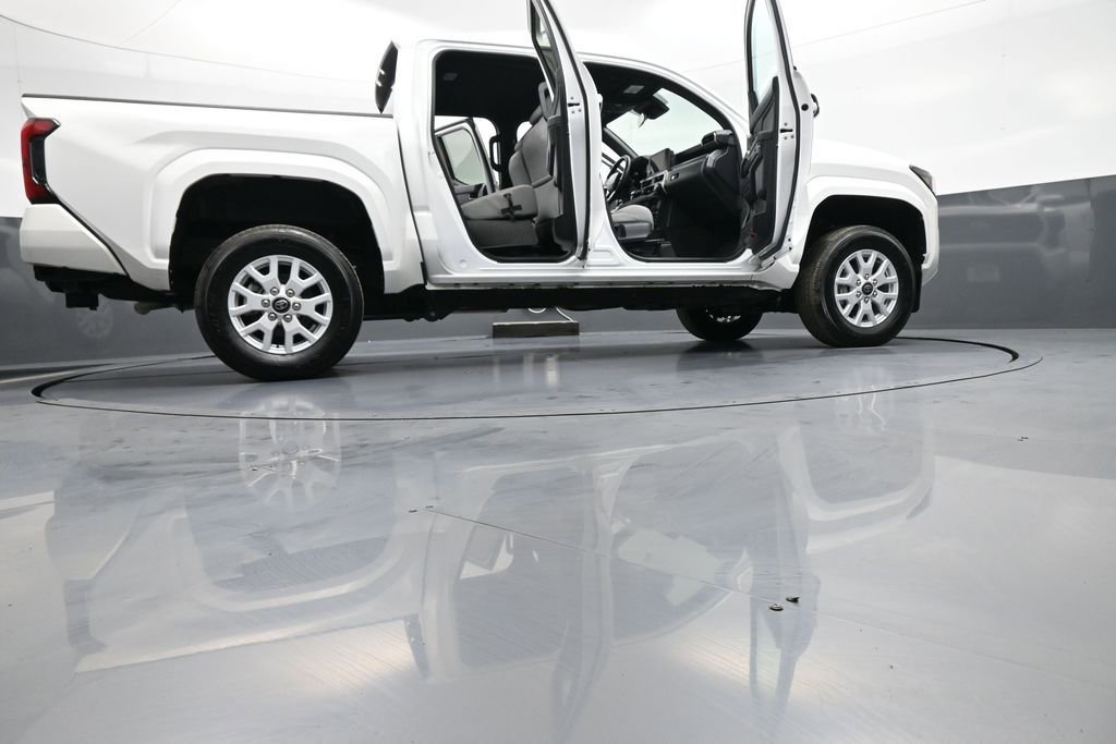 Certified 2024 Toyota Tacoma SR5 image 48
