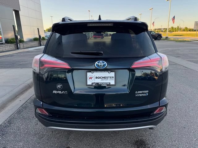Used 2018 Toyota RAV4 Limited AWD/4WD image 40
