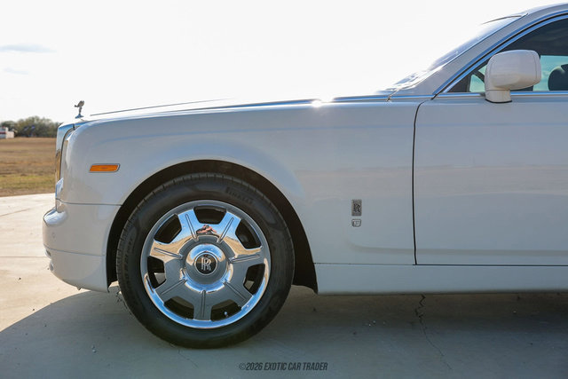 Used 2012 Rolls-Royce Phantom Sedan RWD image 4