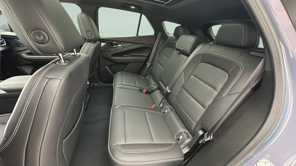 Used 2024 Chevrolet Blazer EV LT AWD/4WD image 10