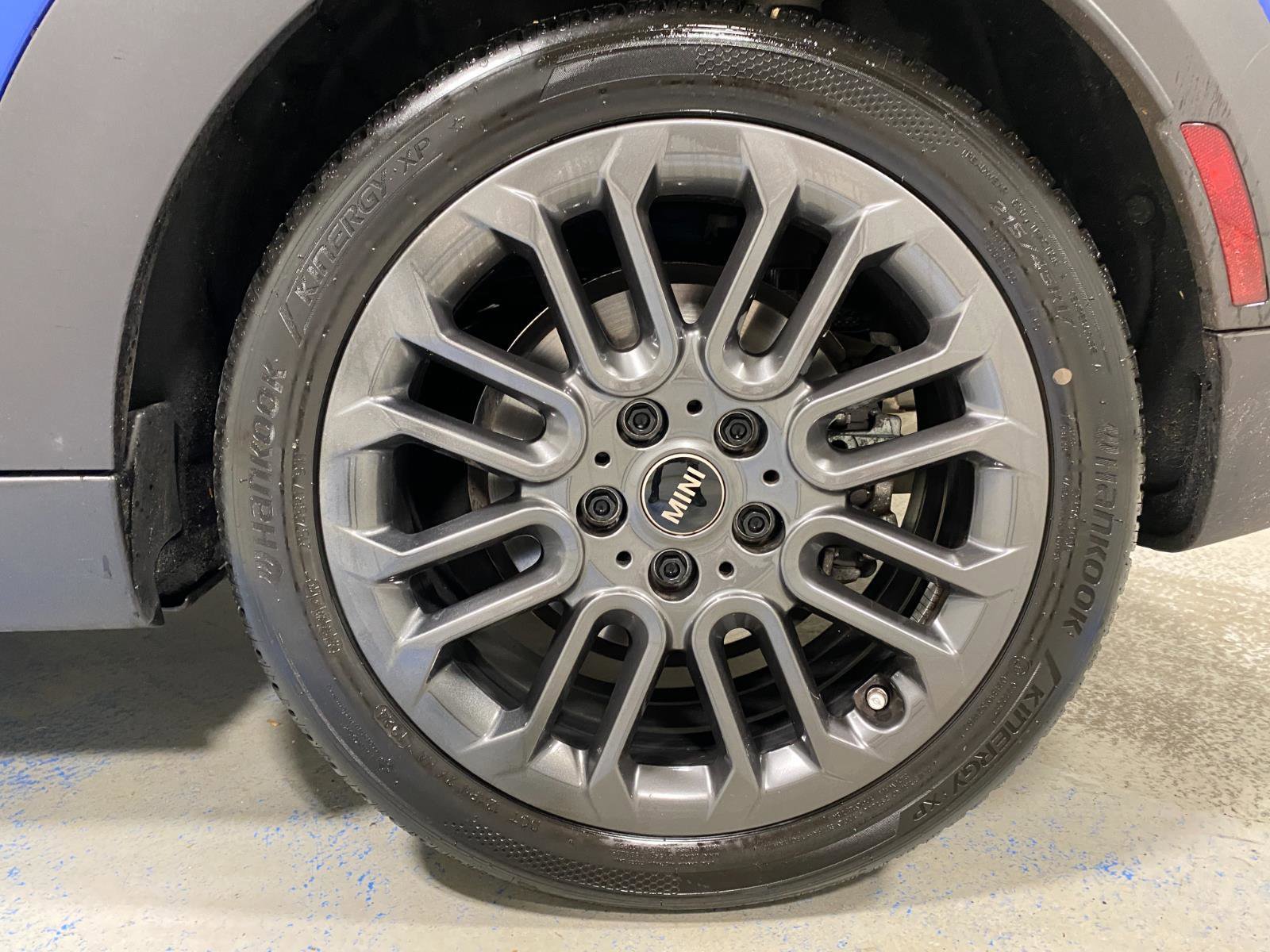 Certified 2025 MINI Cooper S image 27