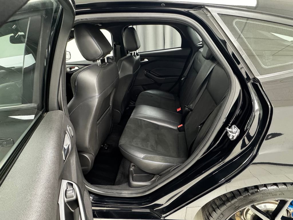 Used 2017 Ford Focus RS image 12