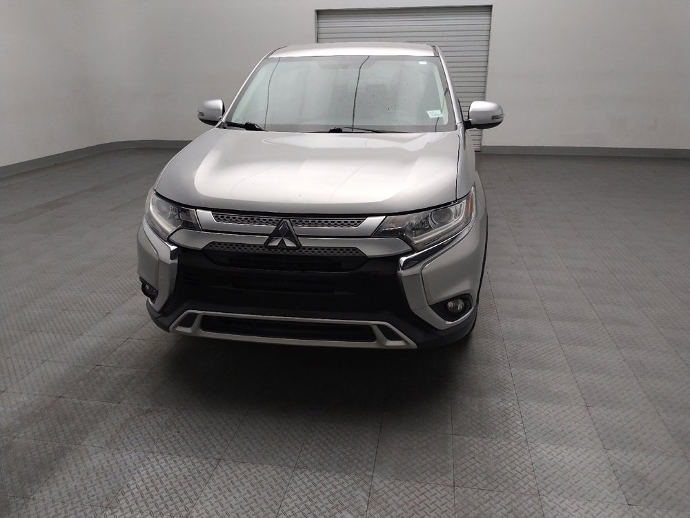 Used 2019 Mitsubishi Outlander SE FWD image 15