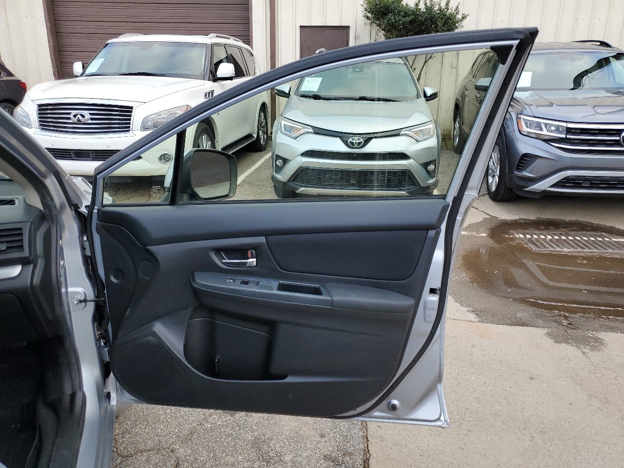 Used 2014 Subaru Impreza 2.0i Premium image 19