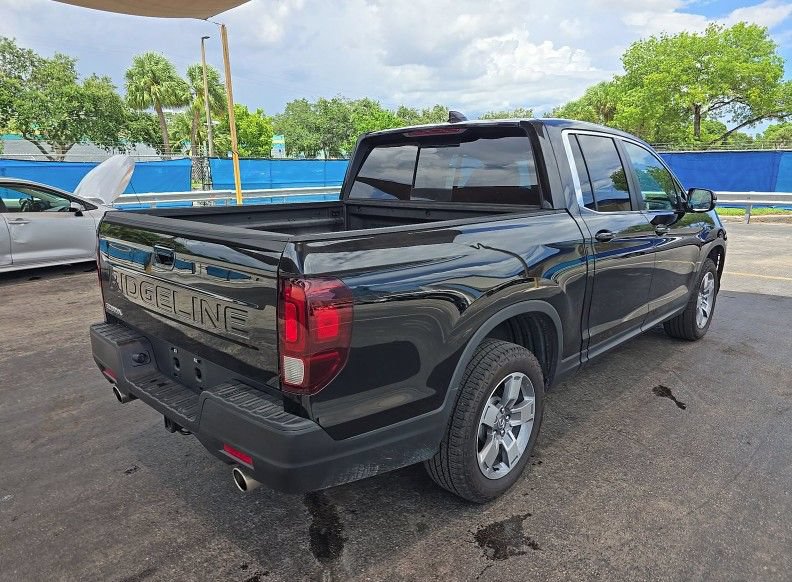 Used 2025 Honda Ridgeline RTL image 3
