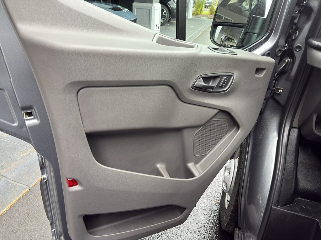 New 2026 Ford Transit 350 148 Medium Roof AWD image 19