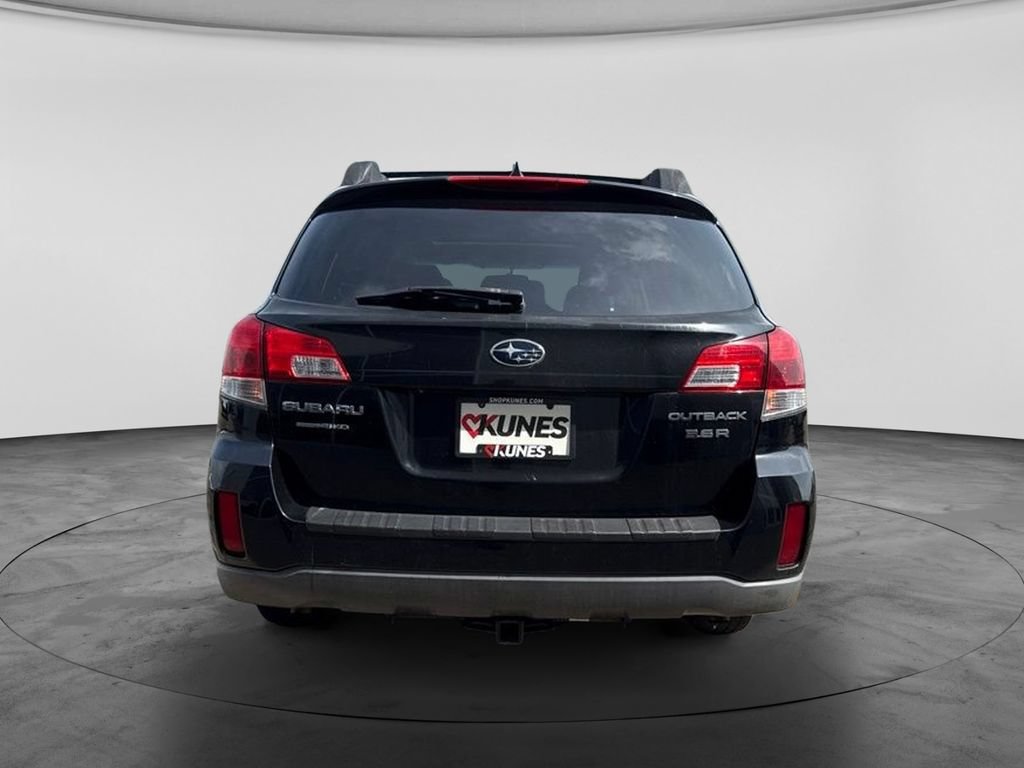 Used 2013 Subaru Outback 3.6R Limited AWD/4WD image 7