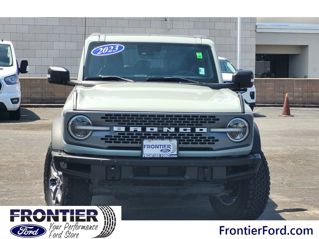 Certified 2023 Ford Bronco Badlands AWD/4WD image 3