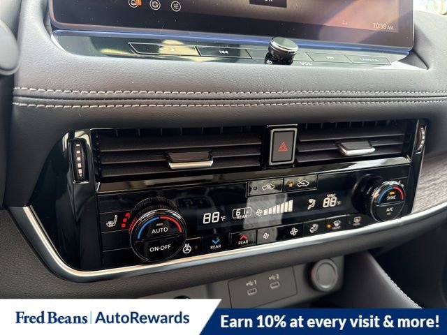 New 2026 Nissan Rogue Platinum image 17