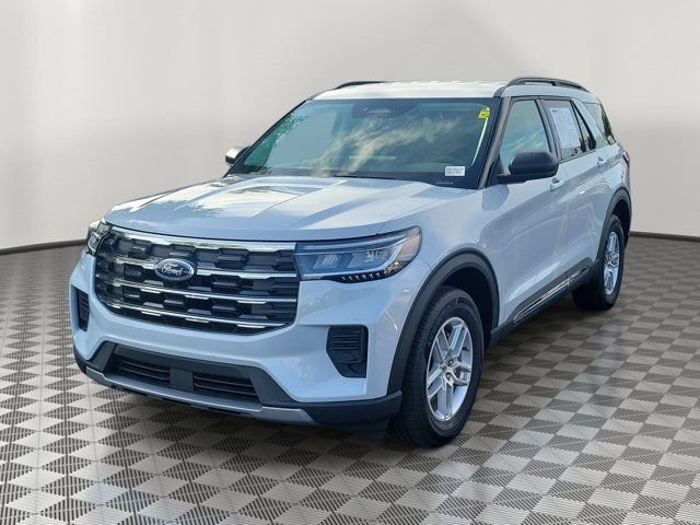 Used 2025 Ford Explorer Active AWD/4WD video 3
