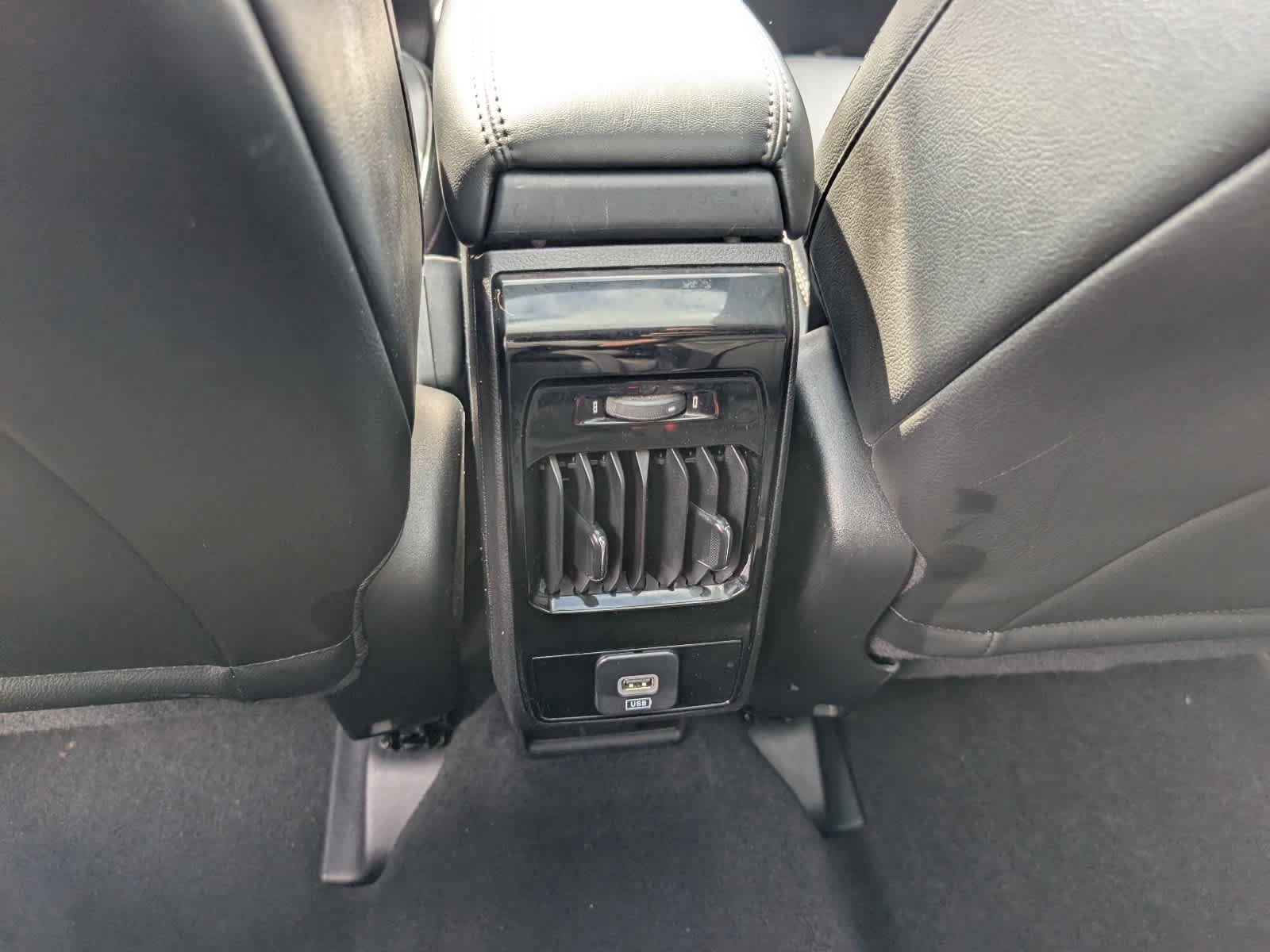 Used 2022 Jeep Compass Latitude w/ Sun and Sound Group AWD/4WD image 19