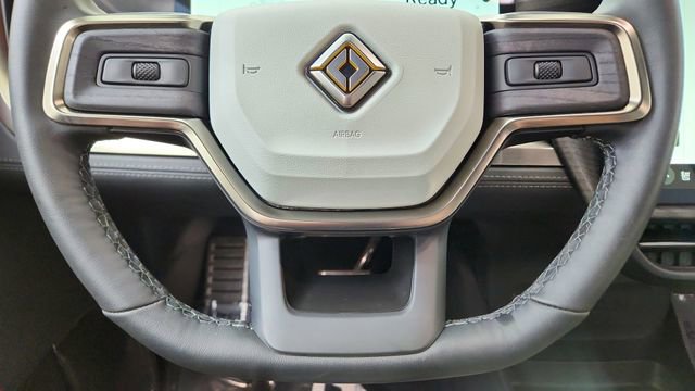 Used 2024 Rivian R1S Adventure image 45