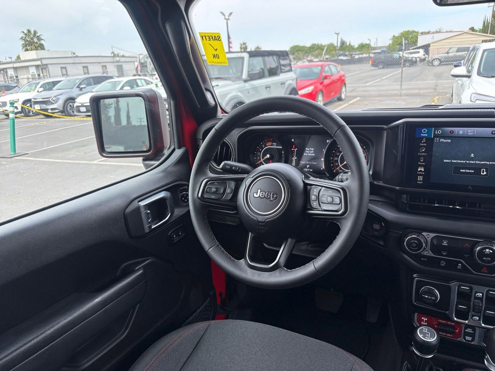 Used 2025 Jeep Wrangler Unlimited Rubicon AWD/4WD image 33