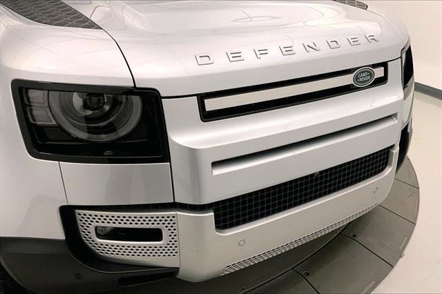 Used 2020 Land Rover Defender 110 SE image 29