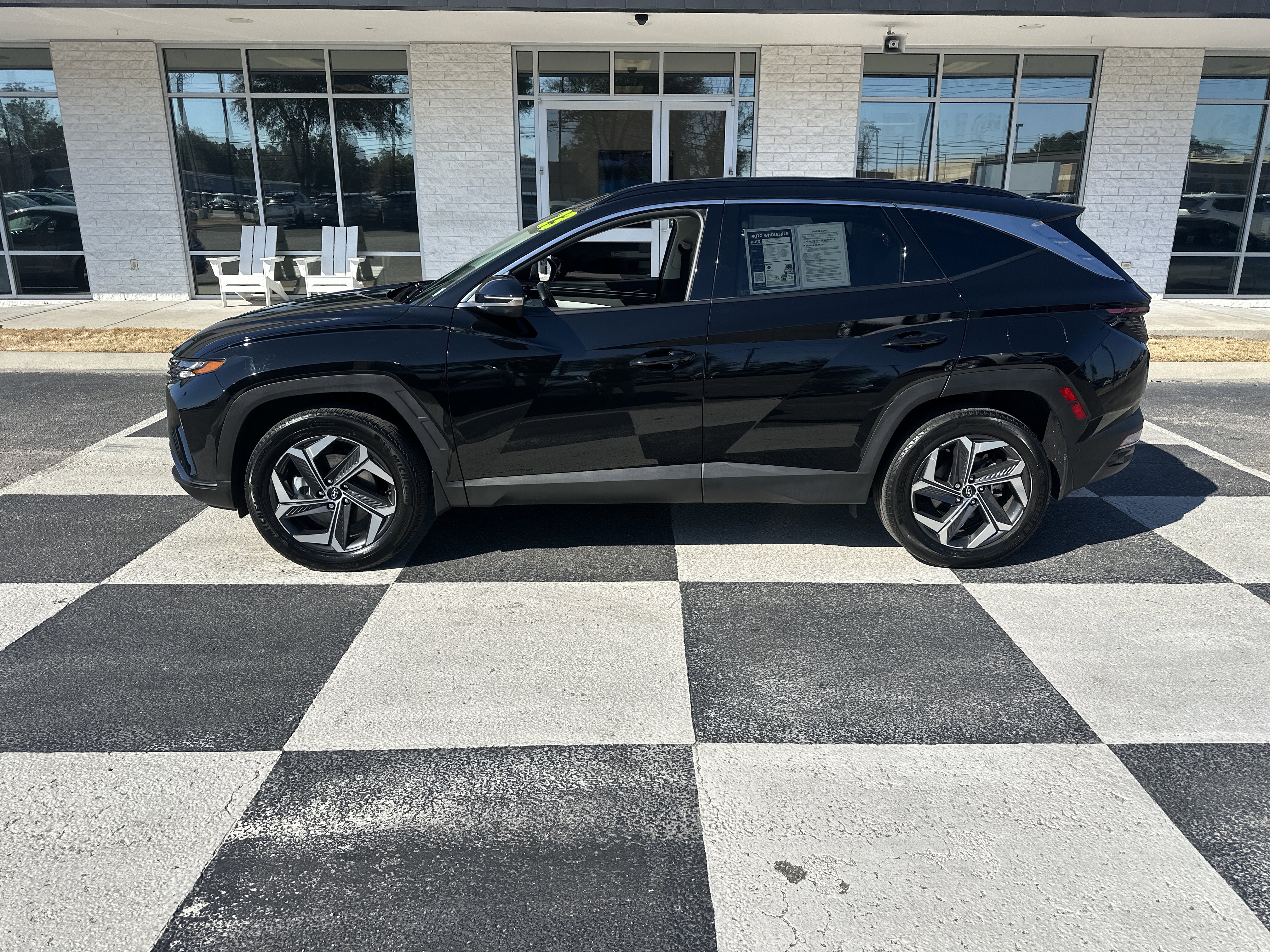 Used 2023 Hyundai Tucson Limited image 1