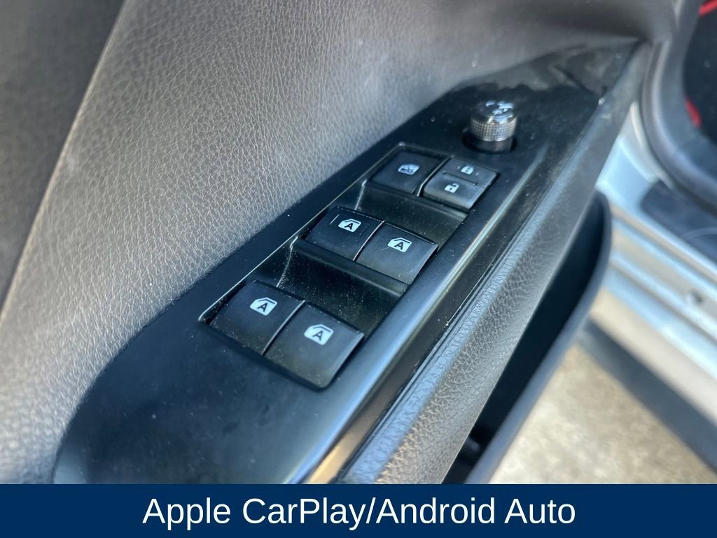 Used 2020 Toyota Camry XSE image 10