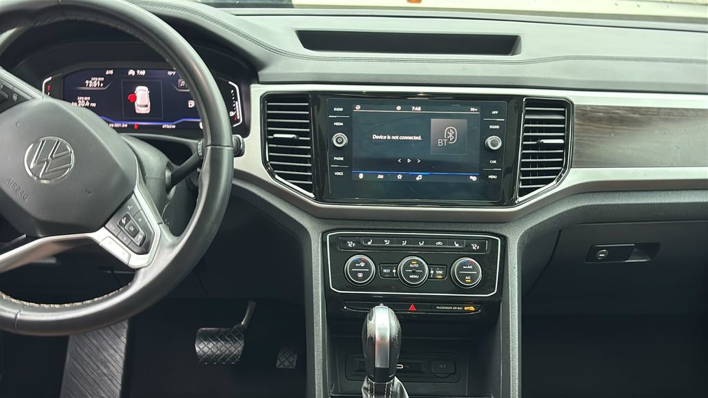 Used 2023 Volkswagen Atlas SE FWD image 6