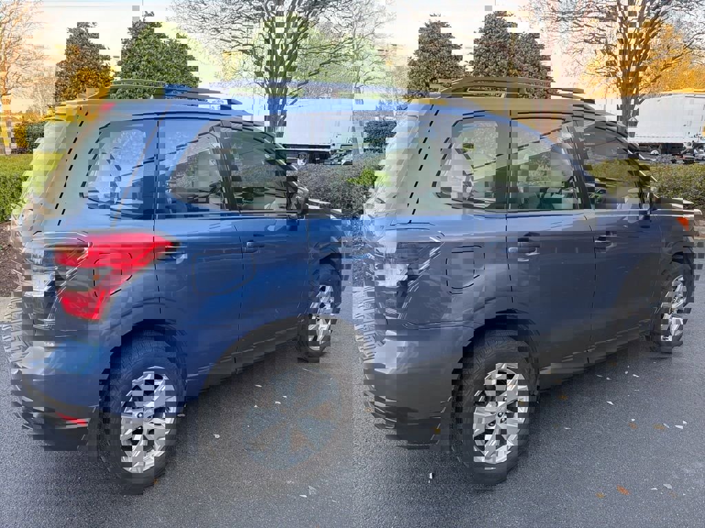 Used 2016 Subaru Forester 2.5i w/ Alloy Wheel Package image 3