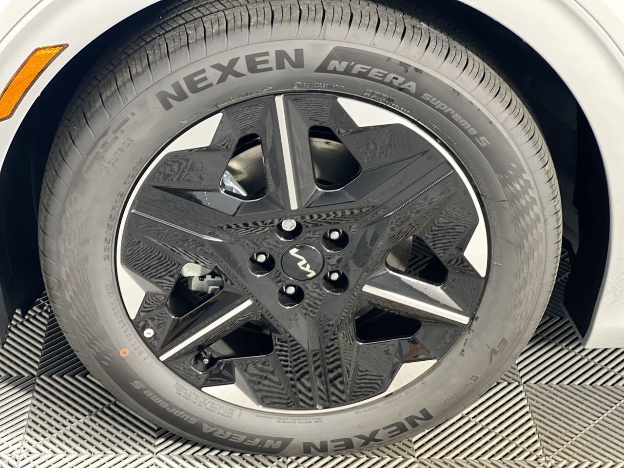 New 2026 Kia EV6 GT-Line RWD image 13