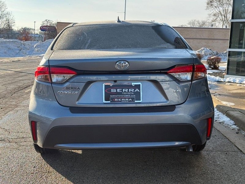 Used 2021 Toyota Corolla LE w/ Carpet Mat Package (TMS) image 4