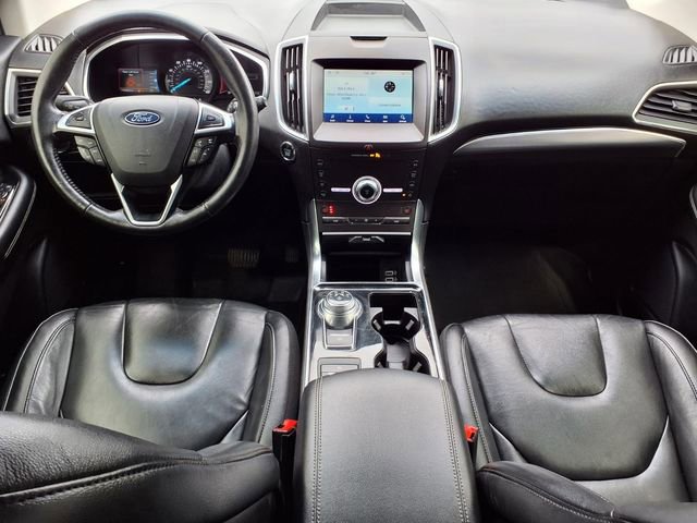 Used 2020 Ford Edge Titanium image 10