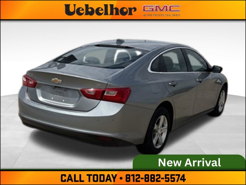 Used 2024 Chevrolet Malibu LT FWD image 4