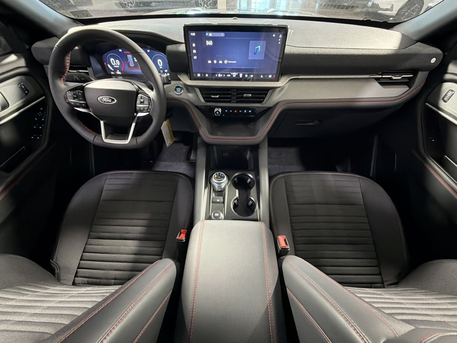 New 2026 Ford Explorer ST-Line AWD/4WD image 36