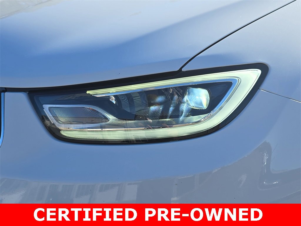 Used 2024 Chrysler Pacifica Touring-L image 32