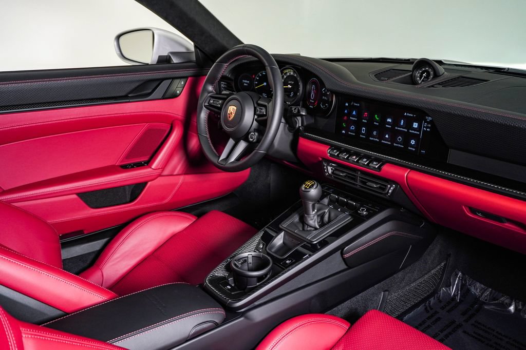 Certified 2024 Porsche 911 GT3 RWD image 15