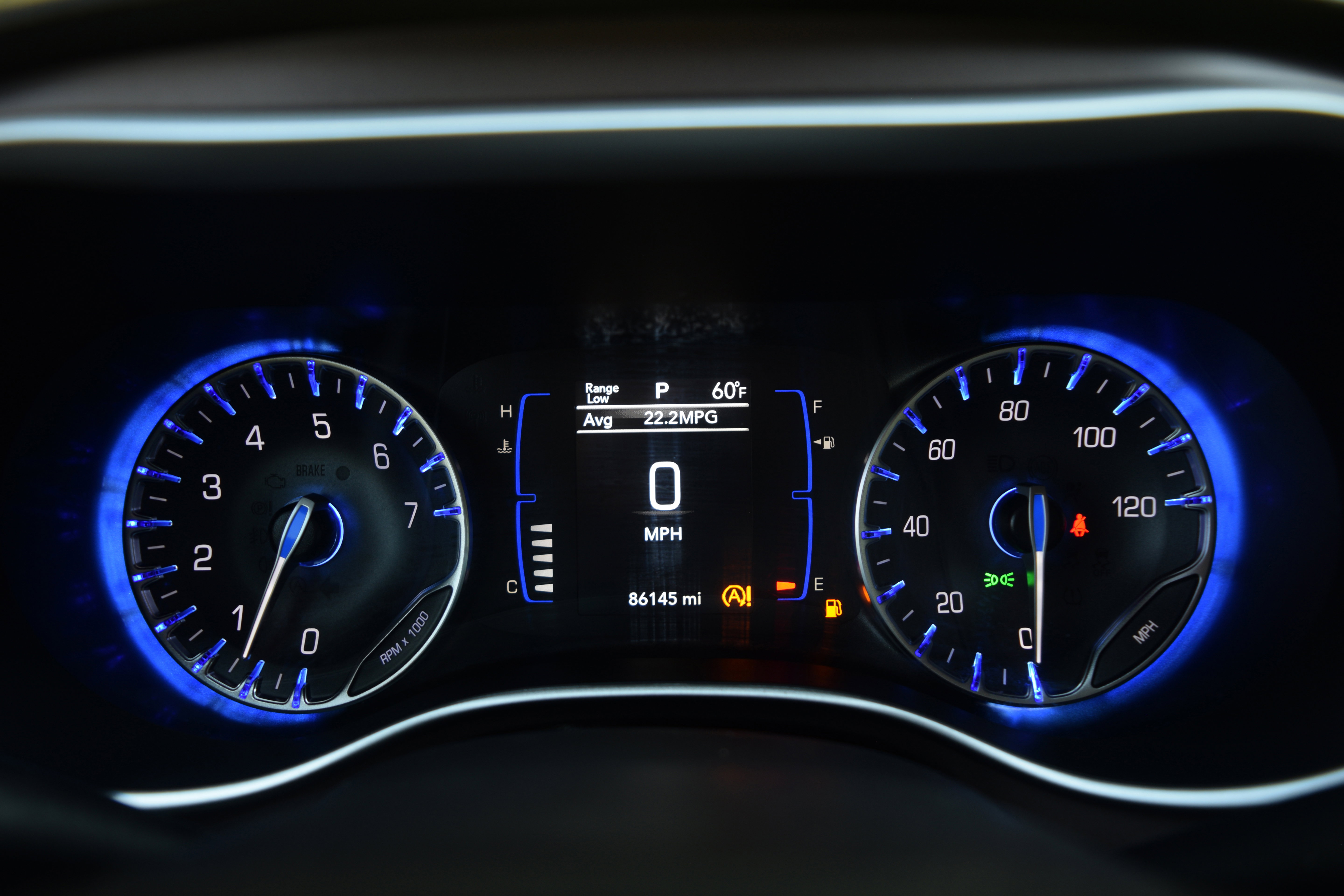 Used 2021 Chrysler Voyager Lxi image 3