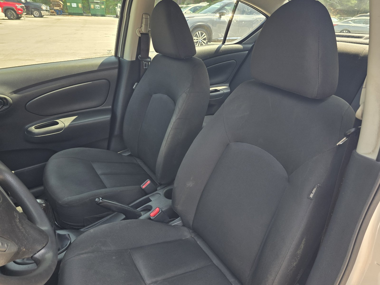 Used 2018 Nissan Versa S FWD image 13