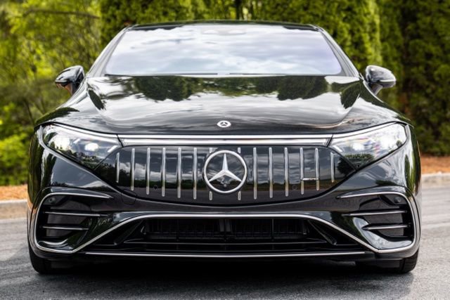 Used 2023 Mercedes-Benz EQS AMG 4MATIC w/ Trim Level Package image 17