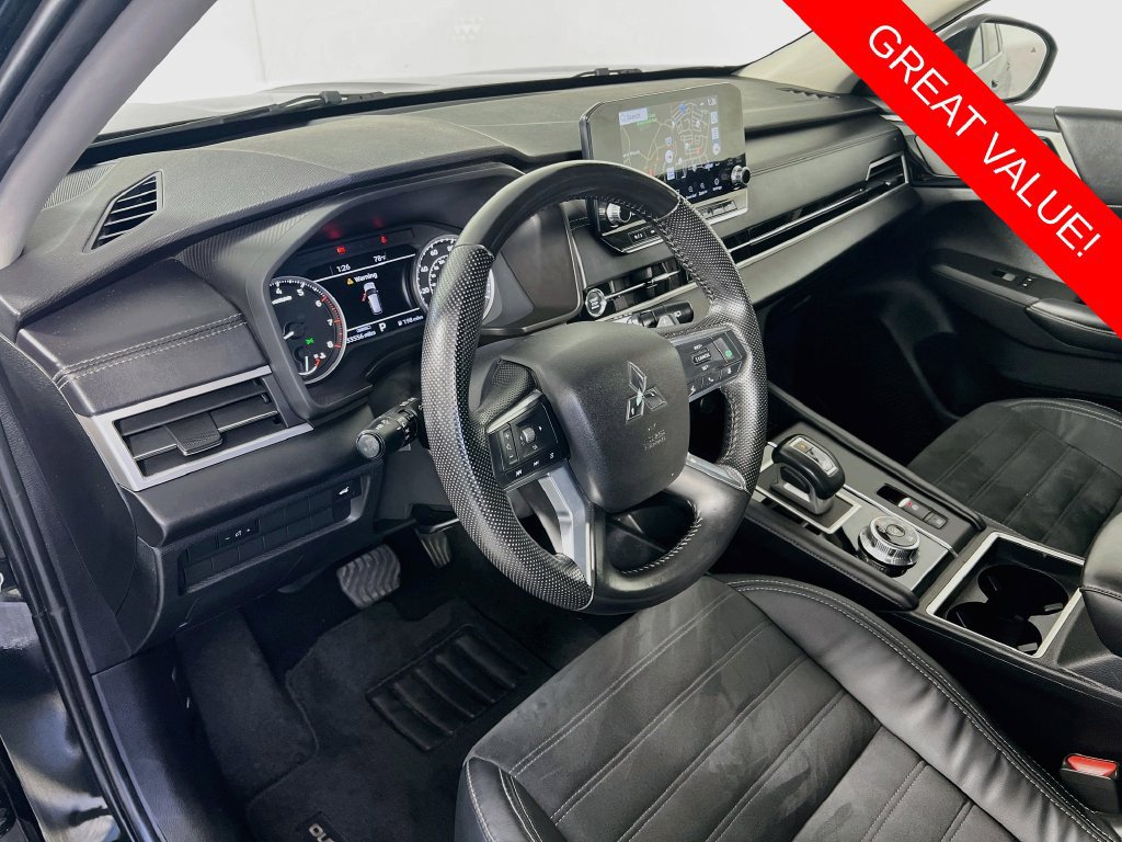 Used 2022 Mitsubishi Outlander SE AWD/4WD image 9