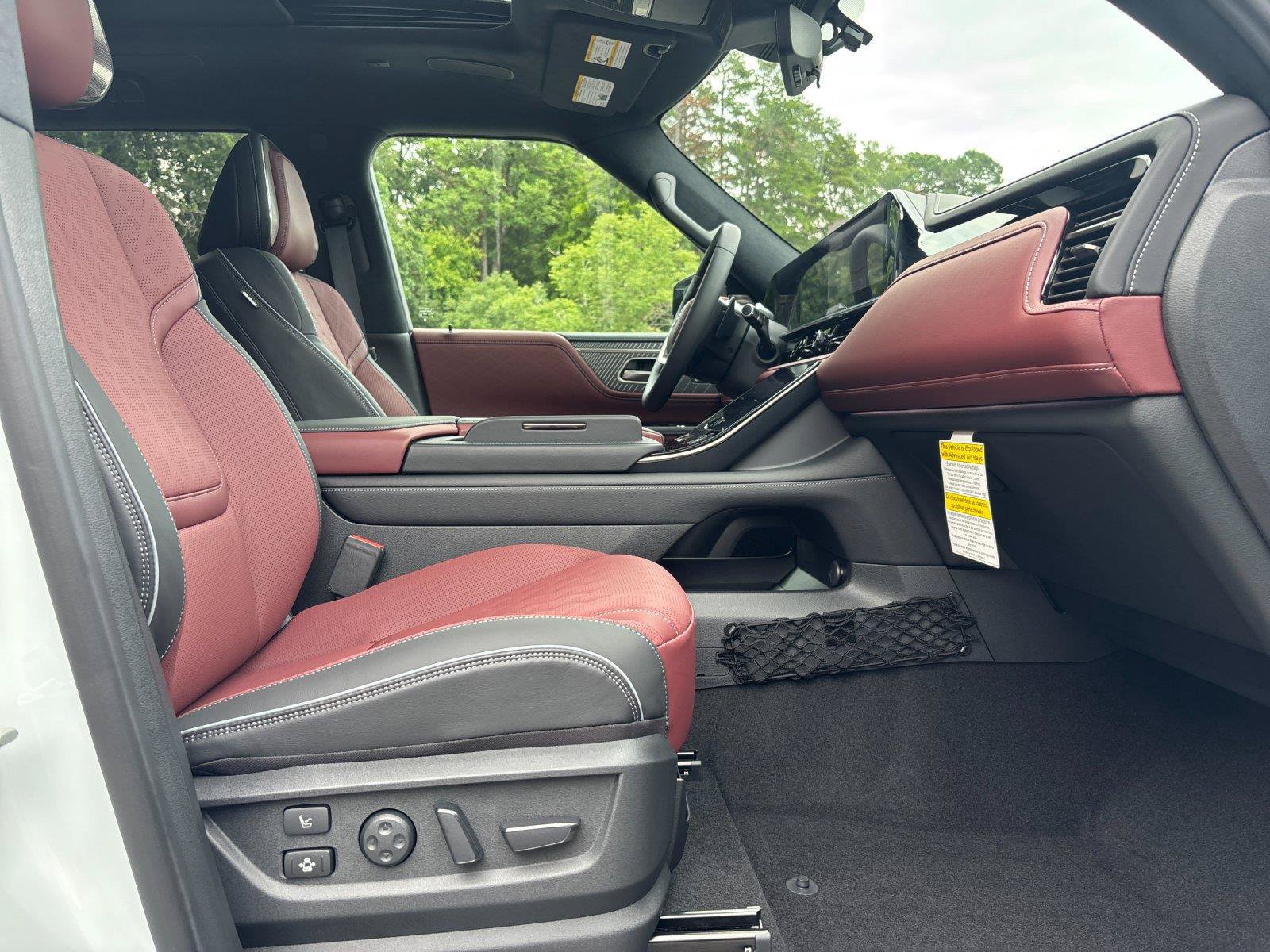 New 2027 INFINITI QX80 Autograph w/ Premium Cargo Package AWD/4WD image 40