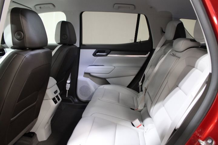 New 2026 GMC Terrain Denali image 17