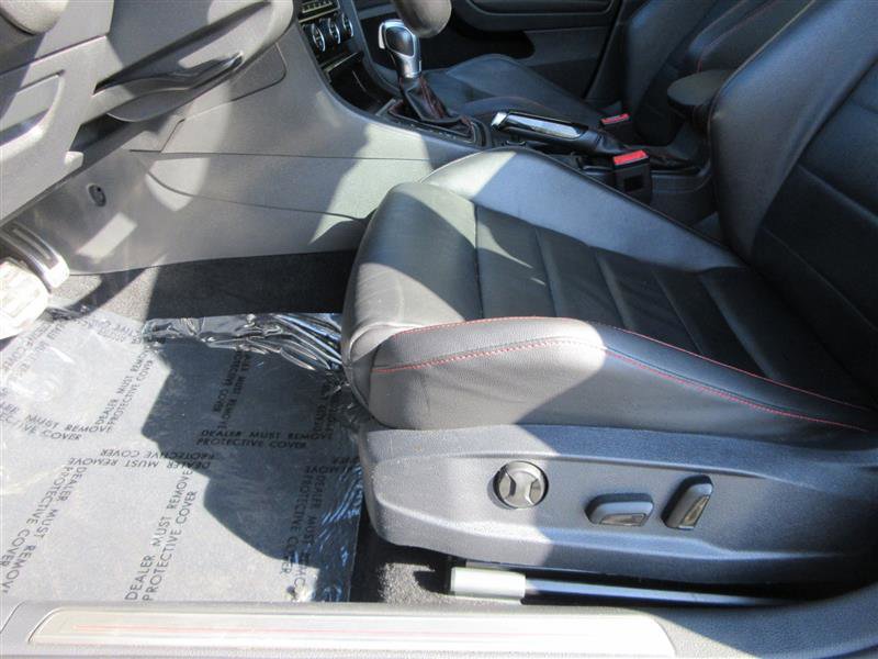 Used 2017 Volkswagen GTI Autobahn image 24