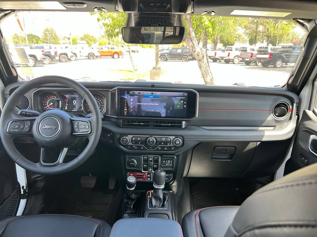 Used 2026 Jeep Gladiator Rubicon AWD/4WD image 21