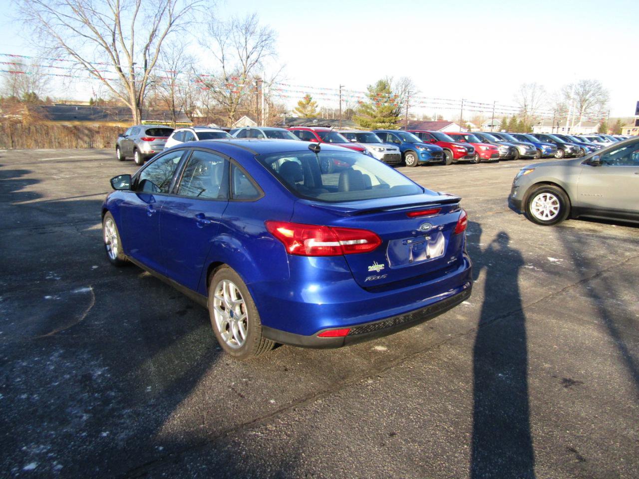 Used 2015 Ford Focus SE w/ Equipment Group 201A FWD image 5