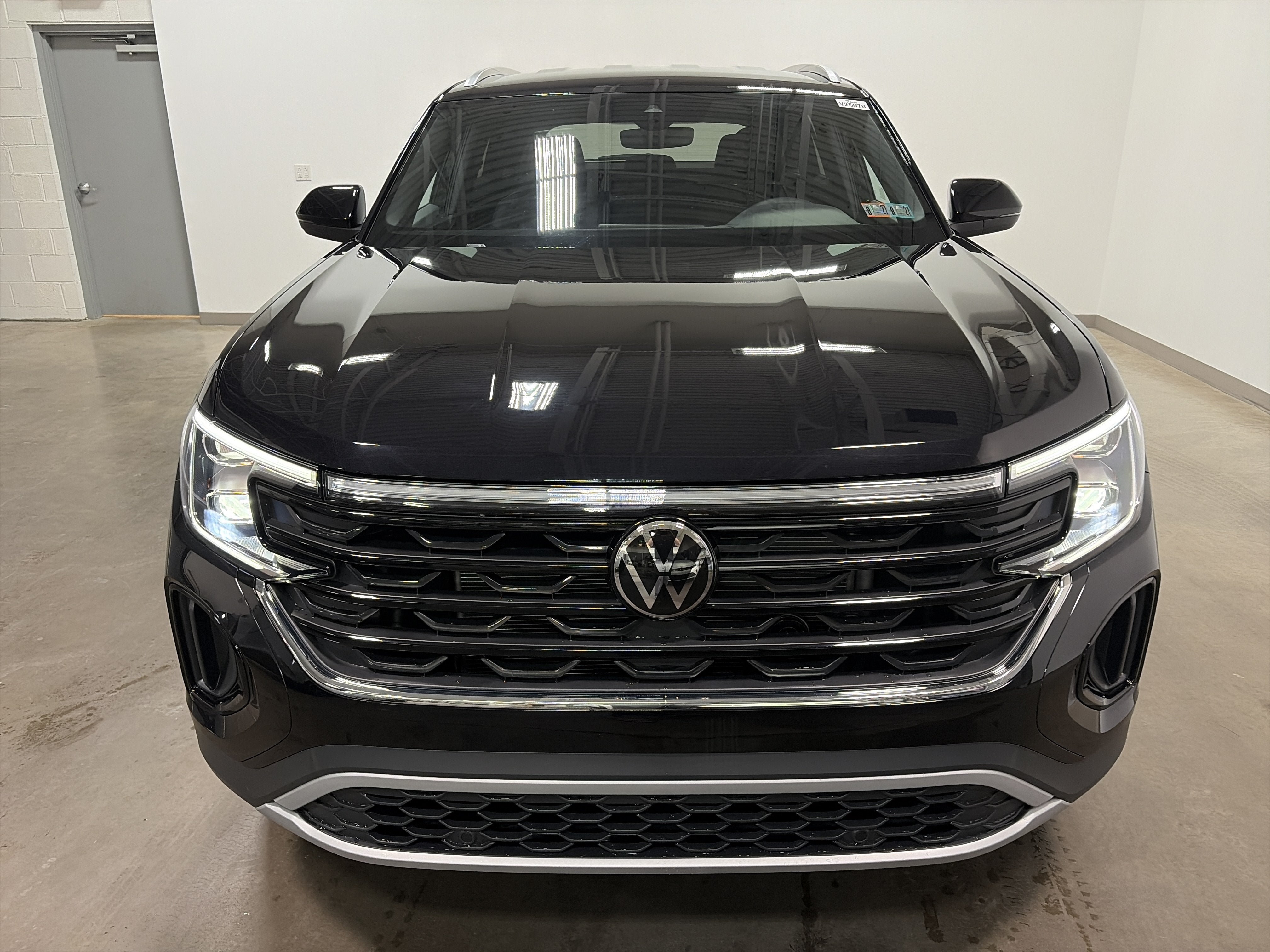 New 2026 Volkswagen Atlas Cross Sport SE AWD/4WD image 7