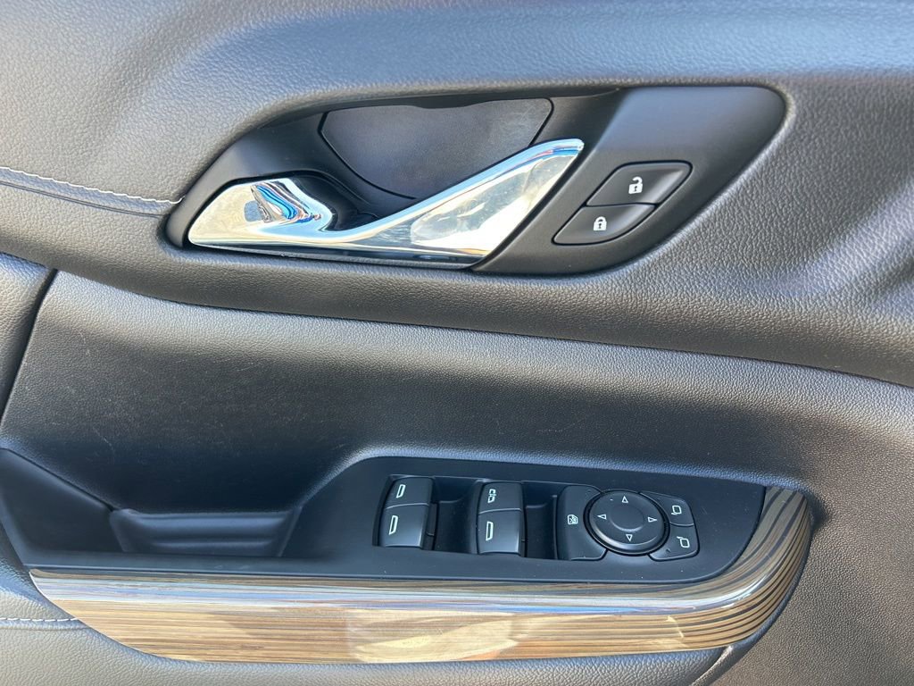 Used 2023 GMC Acadia SLE w/ Infotainment Package image 16