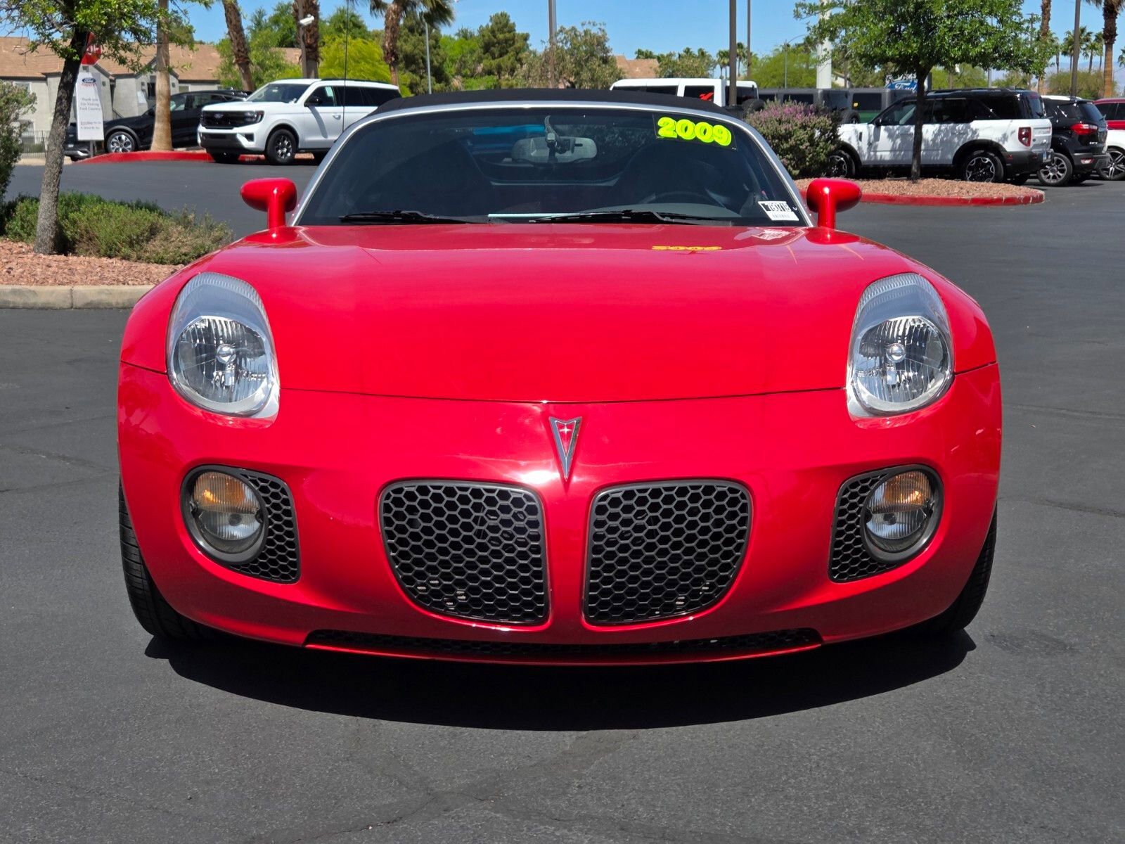 Used 2009 Pontiac Solstice GXP w/ Premium Package RWD image 8