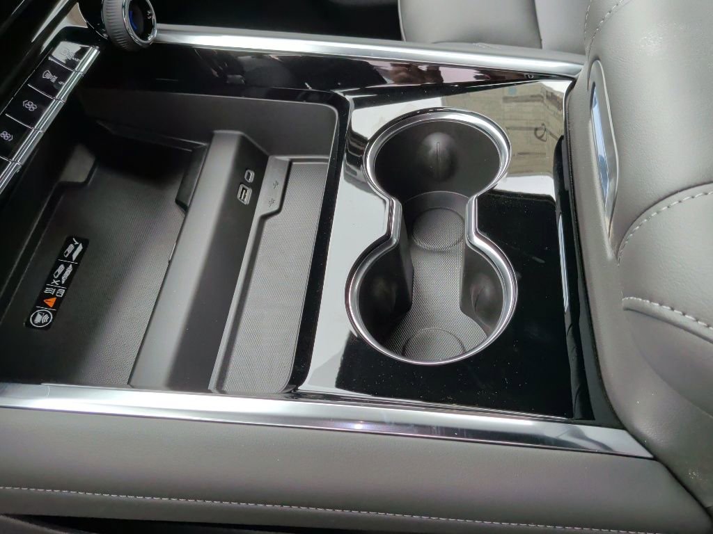 New 2026 Chevrolet Tahoe LT AWD/4WD image 32