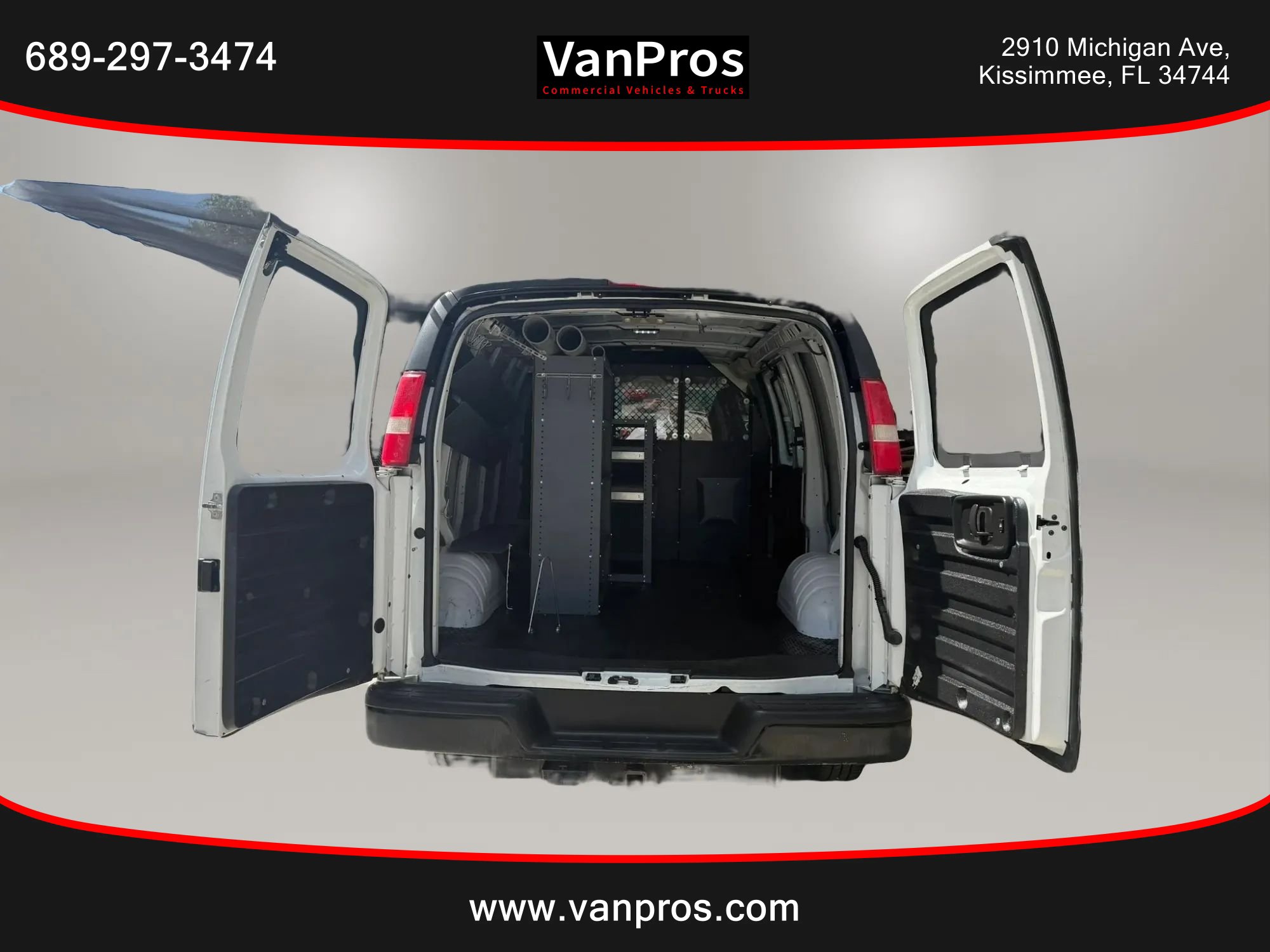 Used 2017 Chevrolet Express 2500 RWD image 12