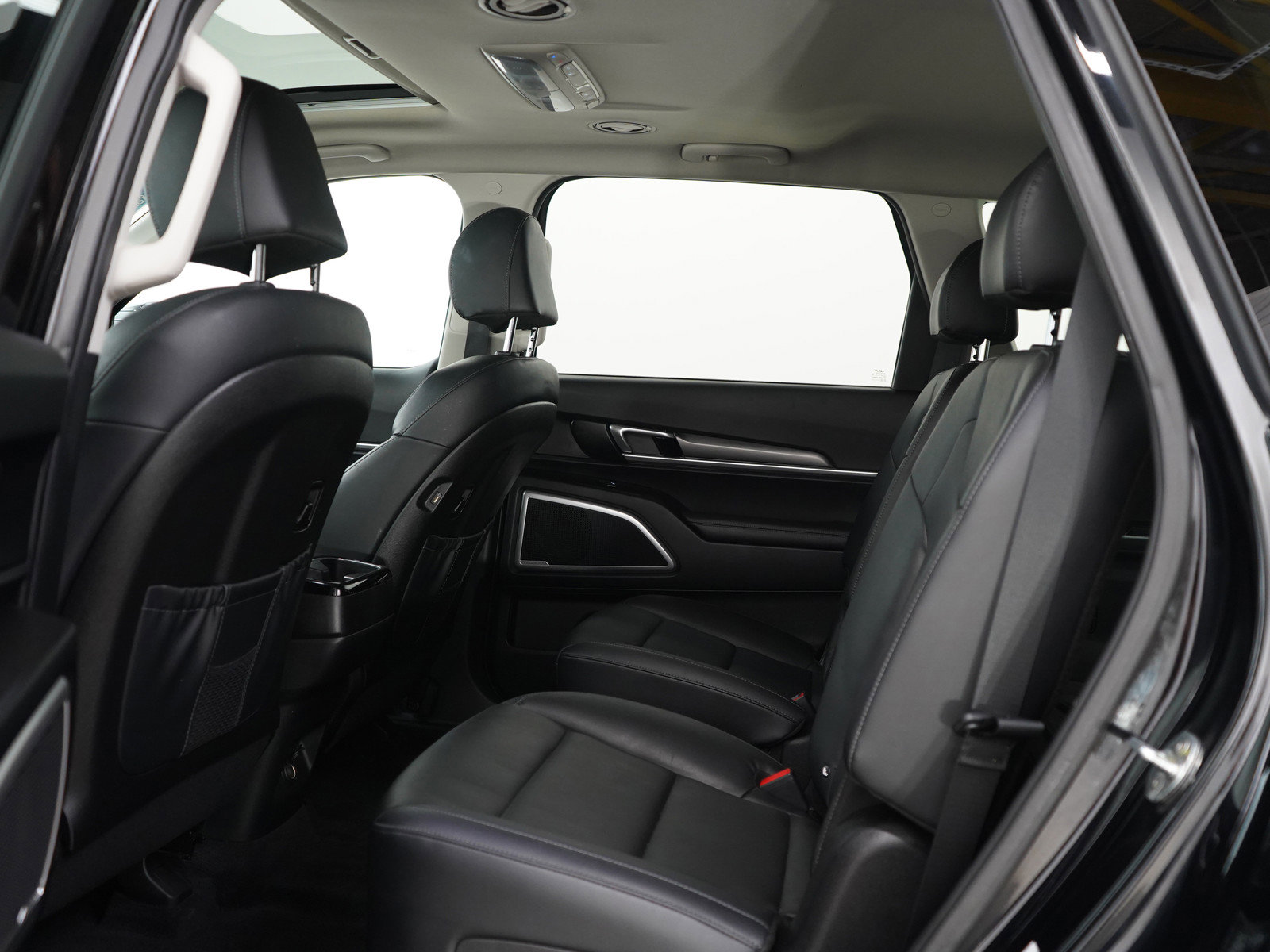 Used 2022 Kia Telluride S AWD/4WD image 17