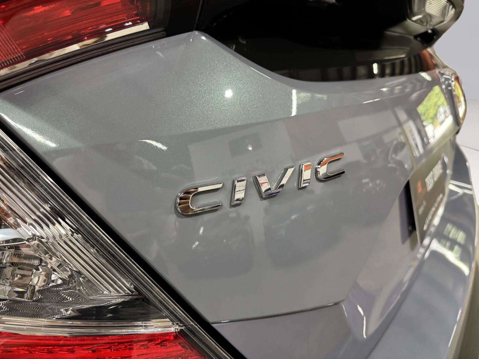 Used 2021 Honda Civic Type R image 18