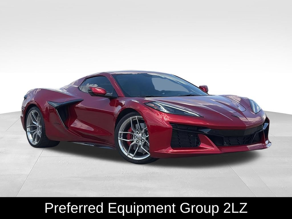 Used 2025 Chevrolet Corvette Z06 w/ Stealth Interior Trim Package RWD image 2